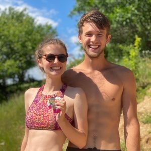 Meet your Posher, Elliot